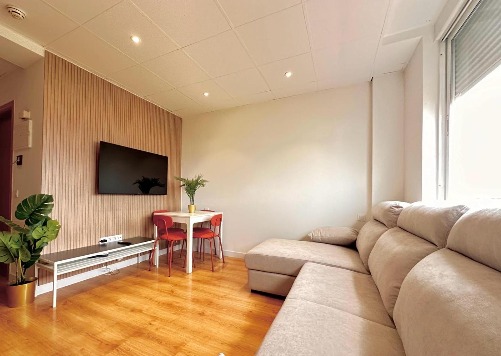 Apartamentos Noviembre Madrid Exterior photo