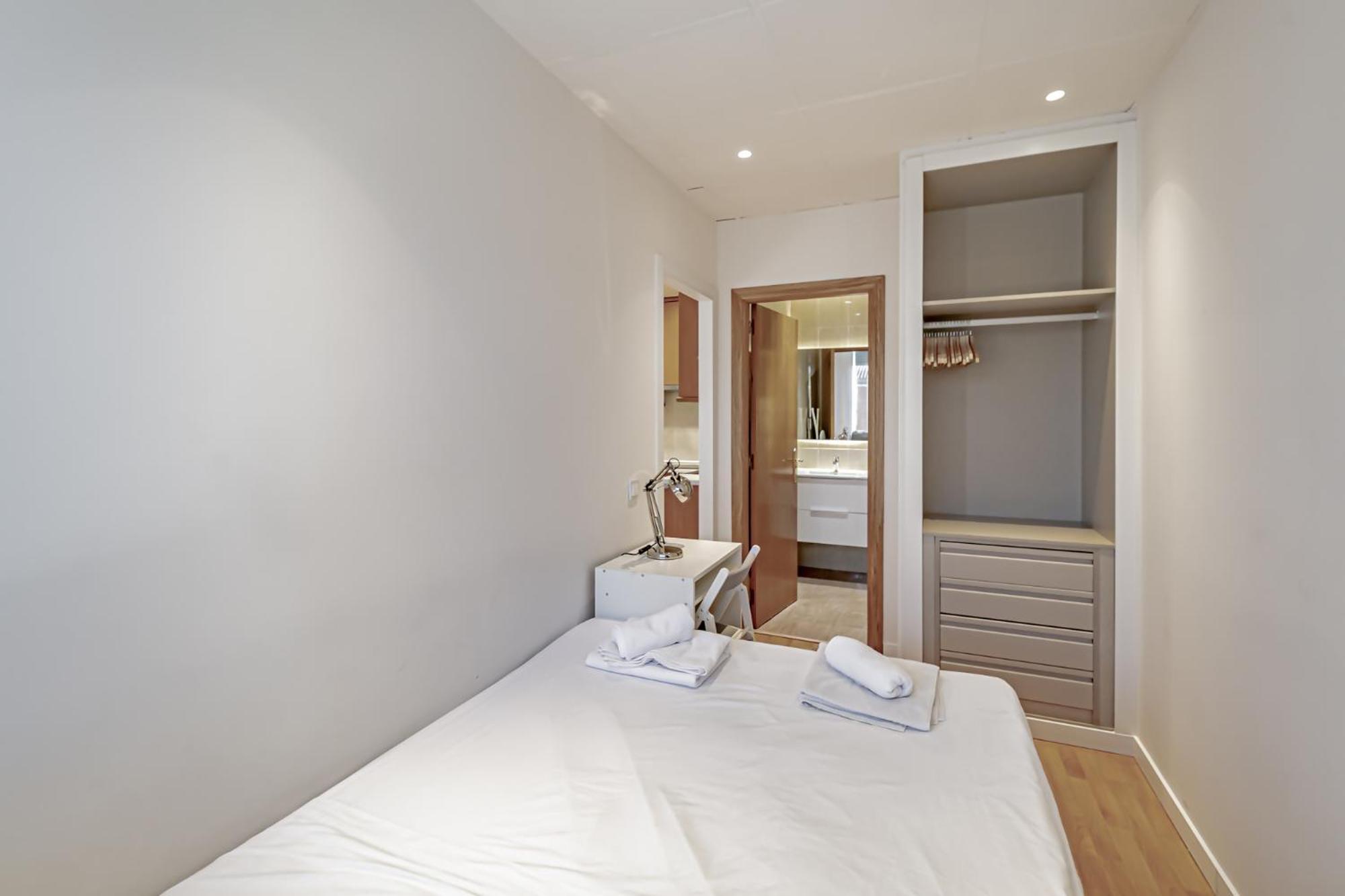 Apartamentos Noviembre Madrid Exterior photo